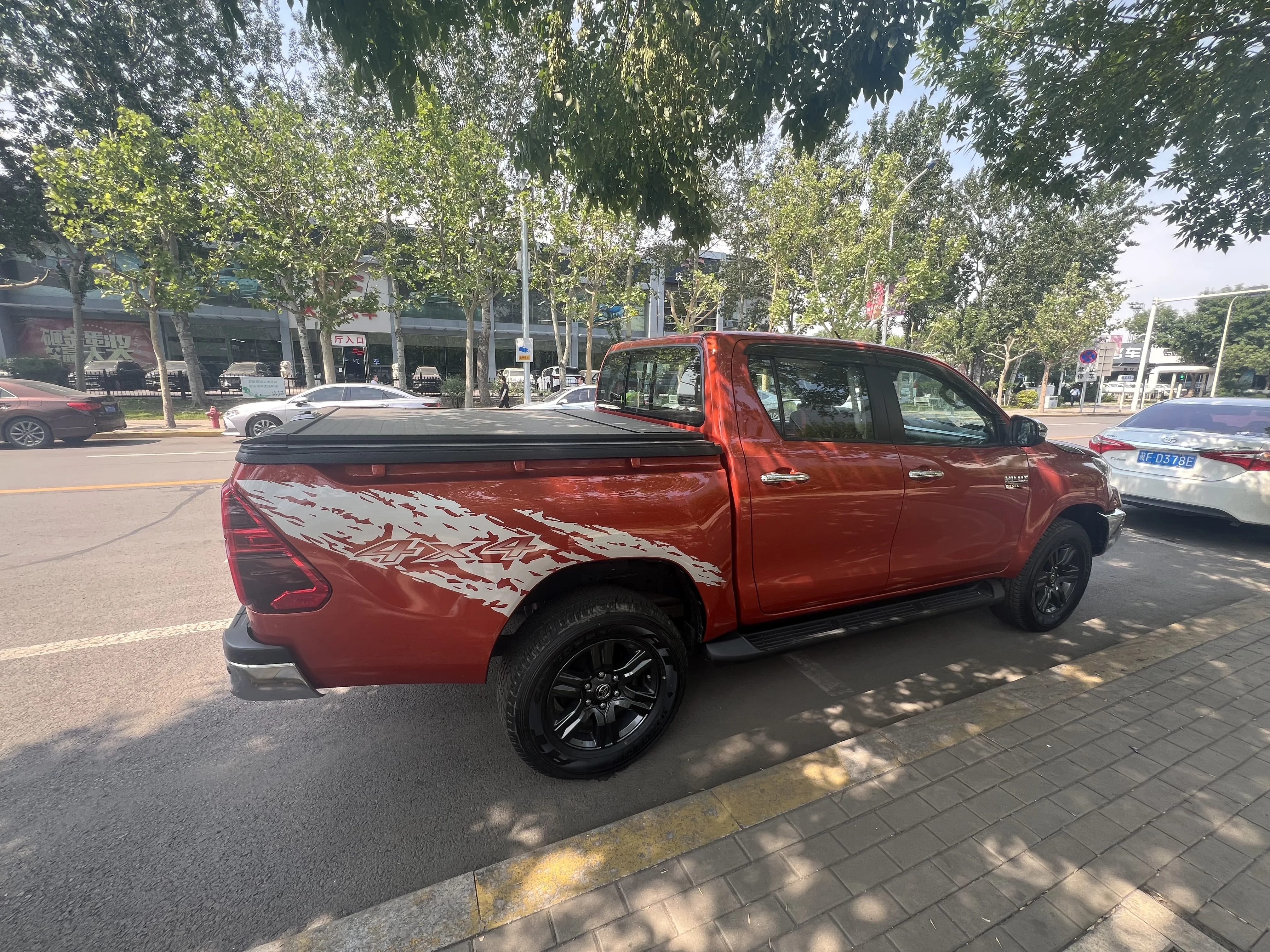 토요타 하이럭스 SR5 헤비듀티 방청 롤링 토너 커버용 알루미늄 롤앤락 롤업 리드