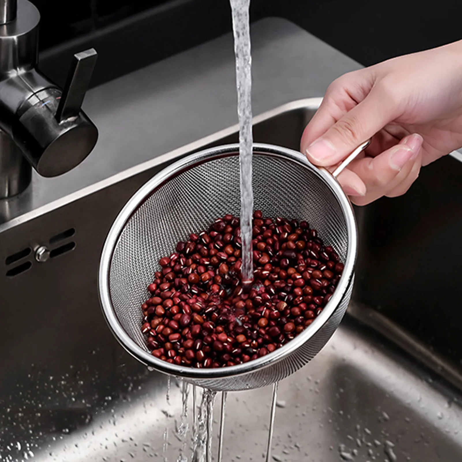 Stainless Steel Fine Mesh Strainer with Handle Durable Easy to Clean Multifunction Draining Basket for Kitchen Restaurant Party