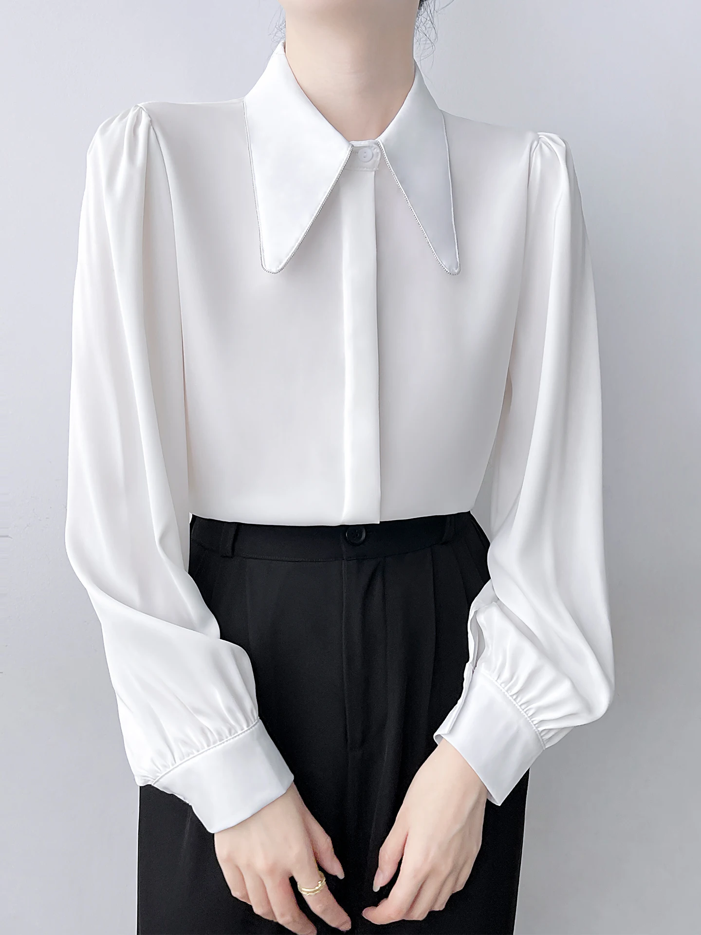 

White Silk Feel Long Sve irt Women's arp Collar Drapey Anti-Wrinkle Commute Faion Straight Cut Polyester Fiber irt