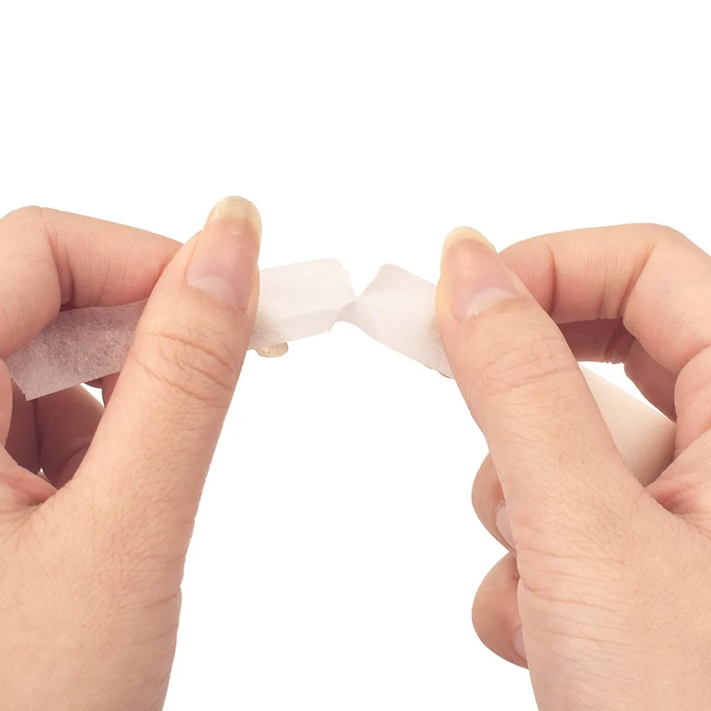 1 Roll Eyelash Extension Tape Non-Woven Fabric Gentle Skin-Friendly Breathable Adhesive Lash Tape for Professional Makeup
