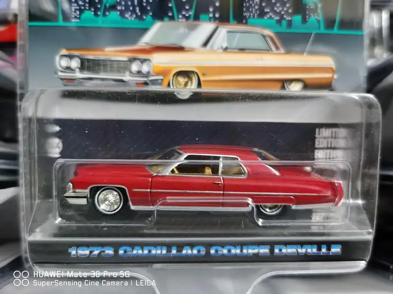 GREENLIGHT 1/64 1973 Coupe deVille Collection of die-cast alloy car model ornaments