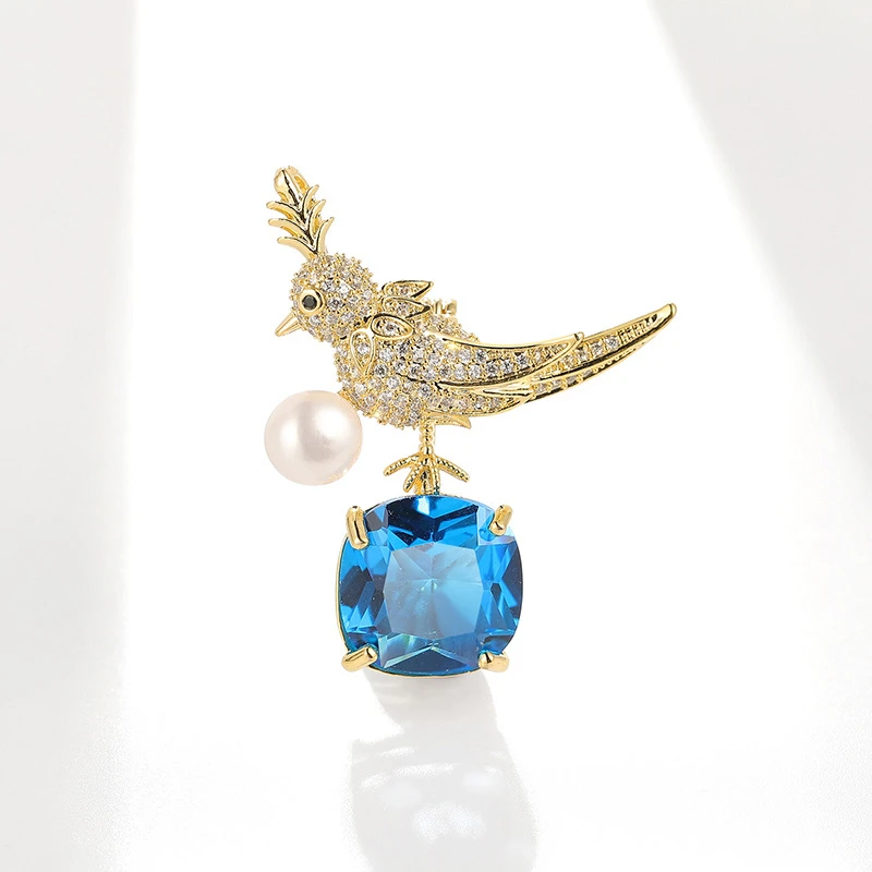 Elegant Freshwater Pearl Lady Brooches Cute Bird Luxurious Crystal Zircon Broche Dress Accessories Pin Birthday Gift for Friends