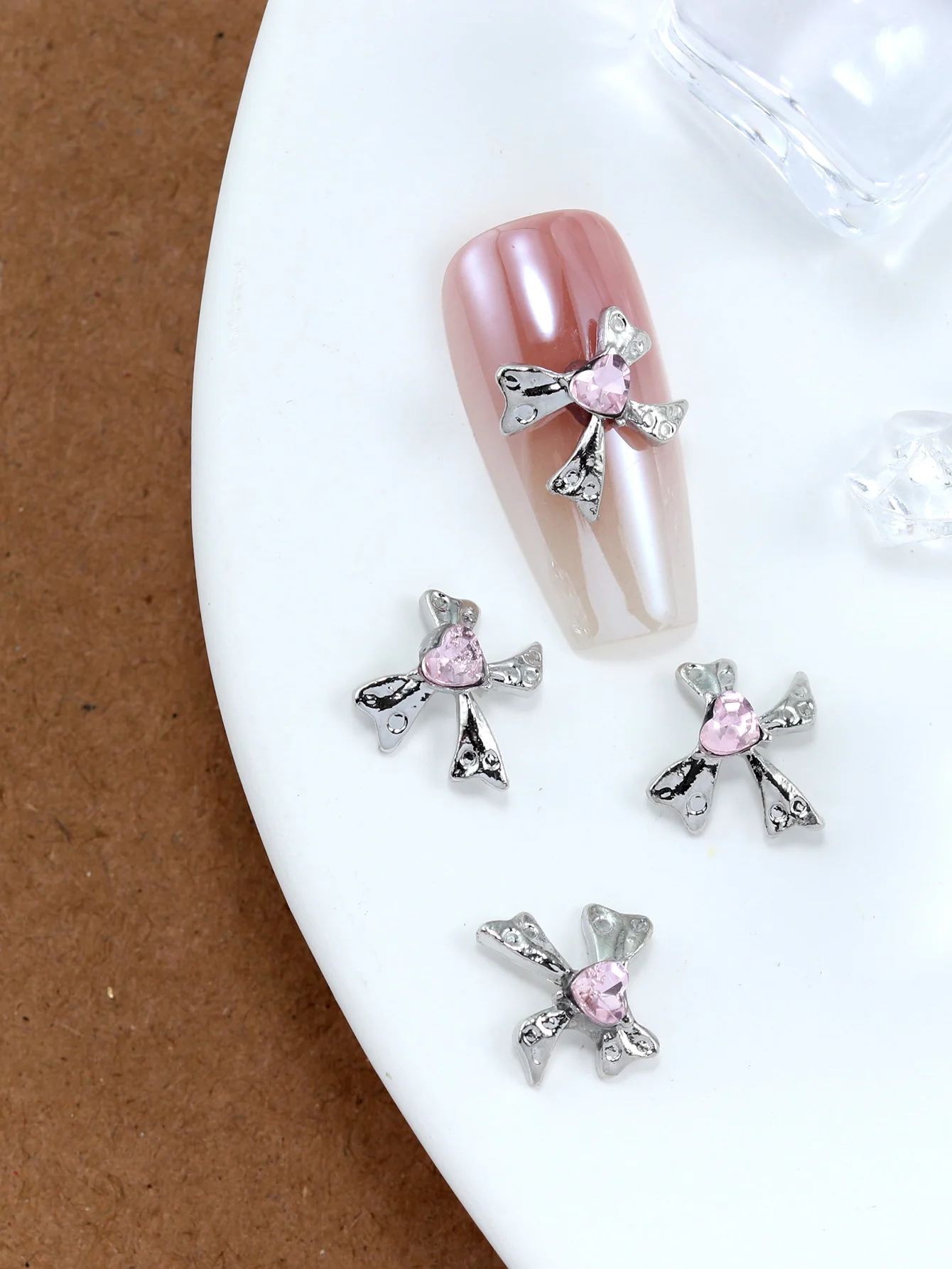 10pcs nail art accessories, three-dimensional luxury and exquisite bowknot pink nail jewels, DIY nail salon exclusive
