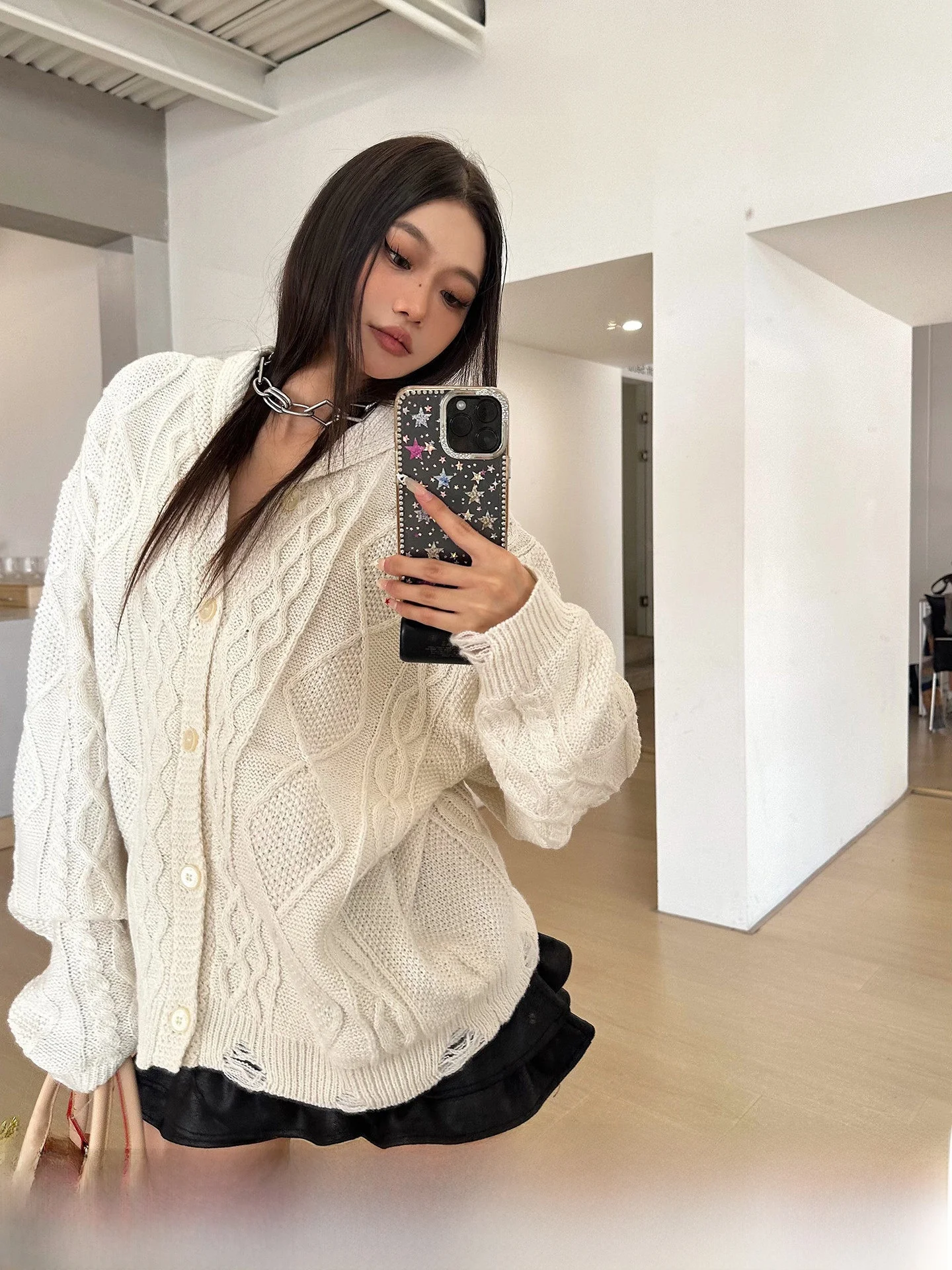 

CCUP SPACE American Retro White Hollow out Spicy V-ne Knitted Open Cardigan Sweater Women's Semi-transparent Cover up Top