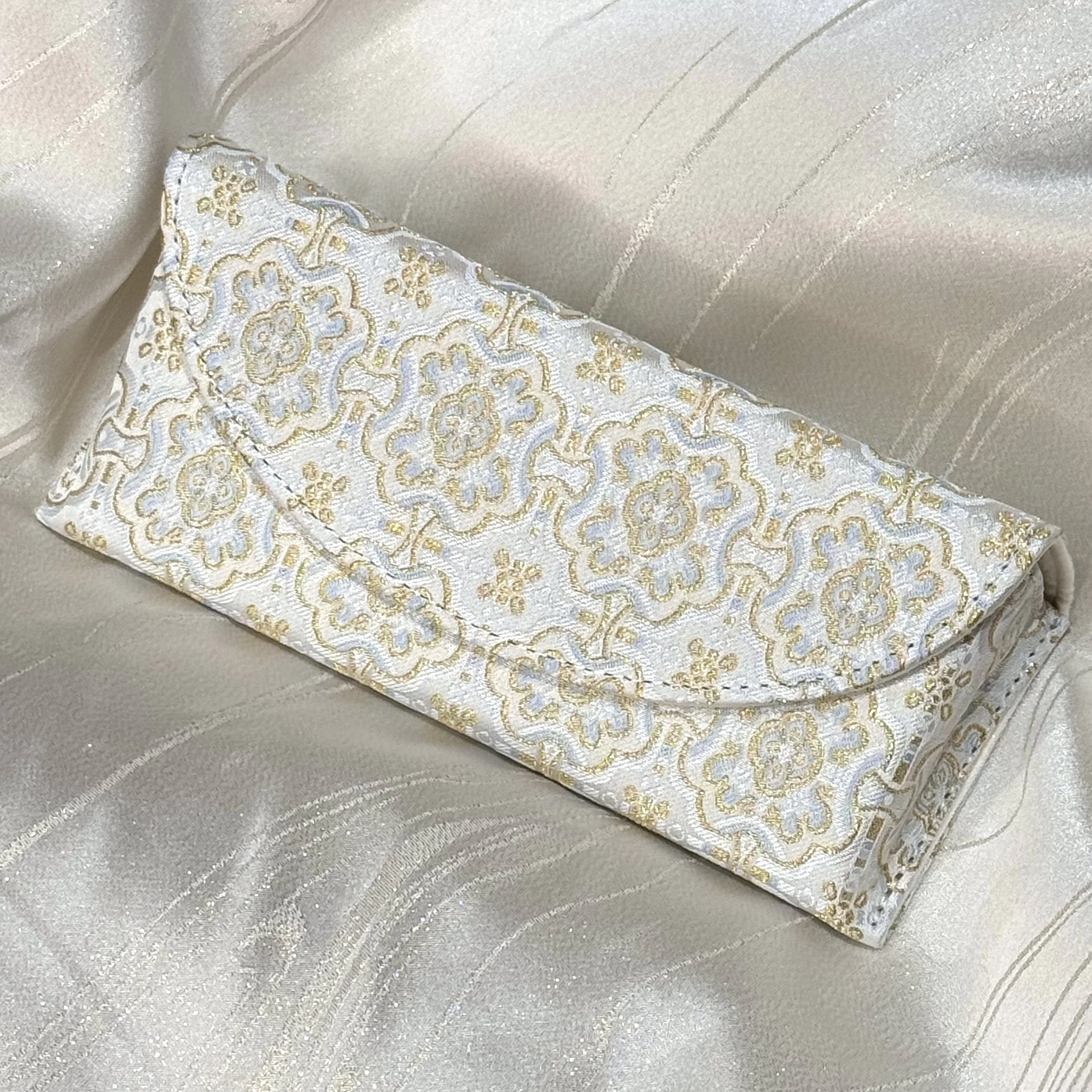 Etui-a-lunettes-portable-en-soie-sac-de-rangement-traditionnel-song-jin-pour-lunettes-etui-de-luxe-pour-lunettes-de-soleil-cadeau-essentiel-de-patrimoine-culturel
