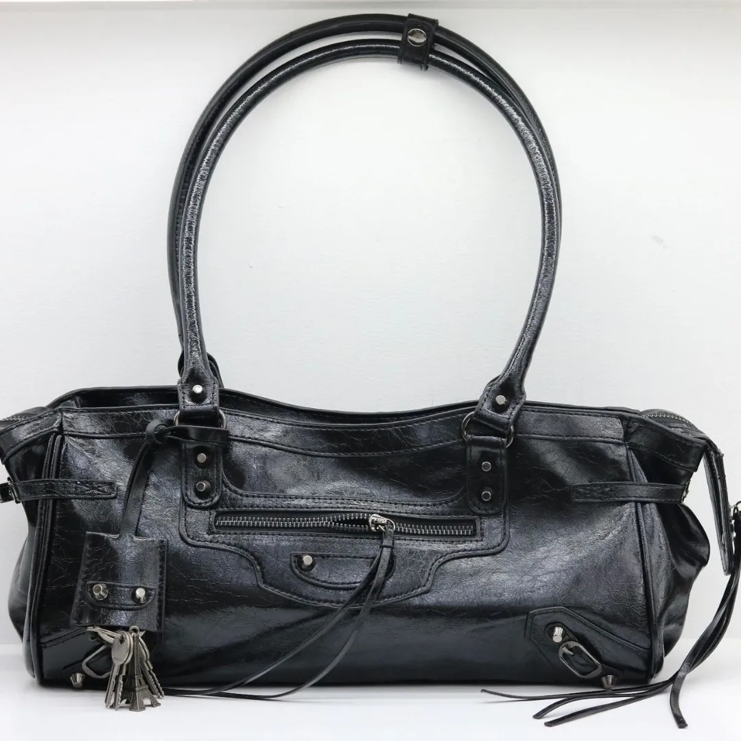 2026-nuevo-bolso-de-motocicleta-horizontal-le-city-de-ultra-suede-con-boton-de-pan-frances-bolso-de-hombro-Unico-bolso-axil