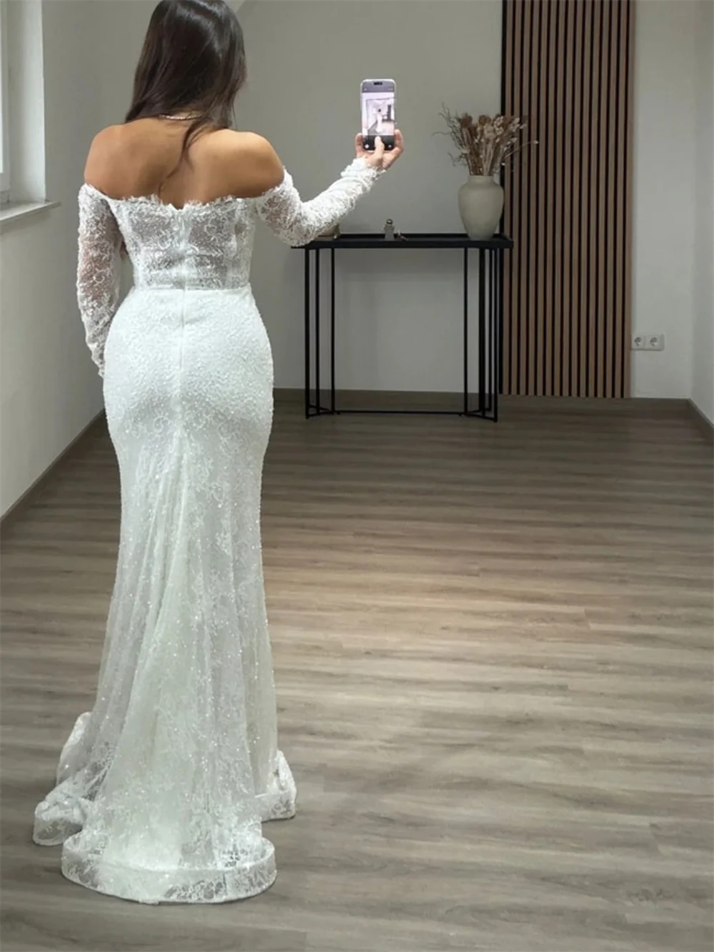 Abito da homecoming in pizzo bianco semplice personalizzato Abito da cerimonia formale con scollo a barca maniche lunghe Abiti da celebrità Abito da festa con strascico a sirena morbida