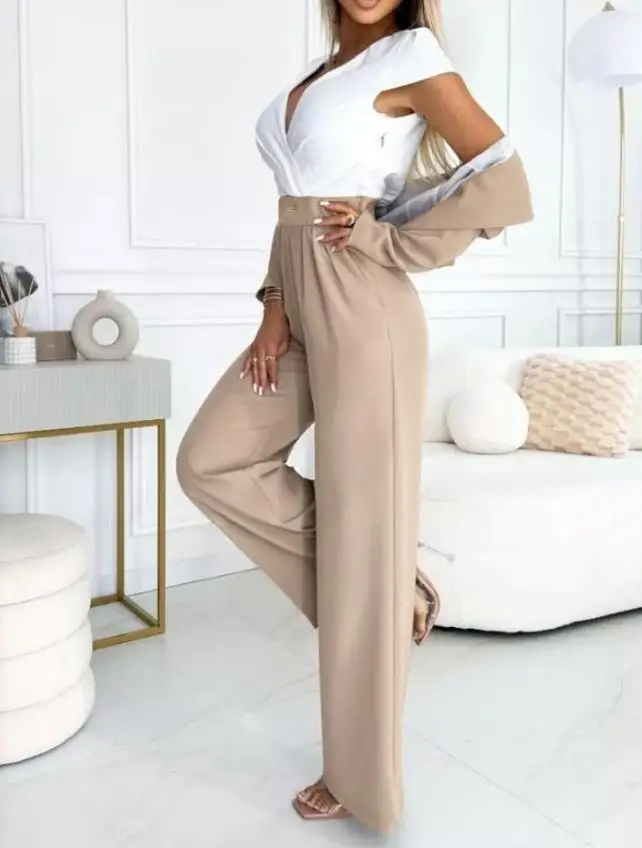 

Women's 2-Piece Metal Chain Decoration Overlapping V-Neck Pleated Jumpsuit and Open Front Three-Quarters Cut Jacket Set