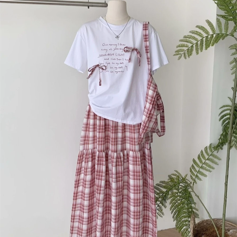 Korean simple small fresh bow plaid set loose versatile short-sleeved T-shirt + plaid skirt with bag