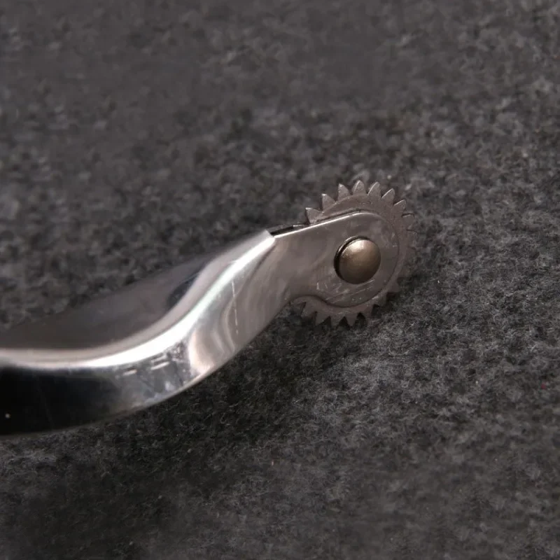 1Pc Leather Cloth Scribing Wheel with Wood Handle Tailor Sewing Marker  Pattern Tracing Tool Creasing Wheel DIY Sewing Tools