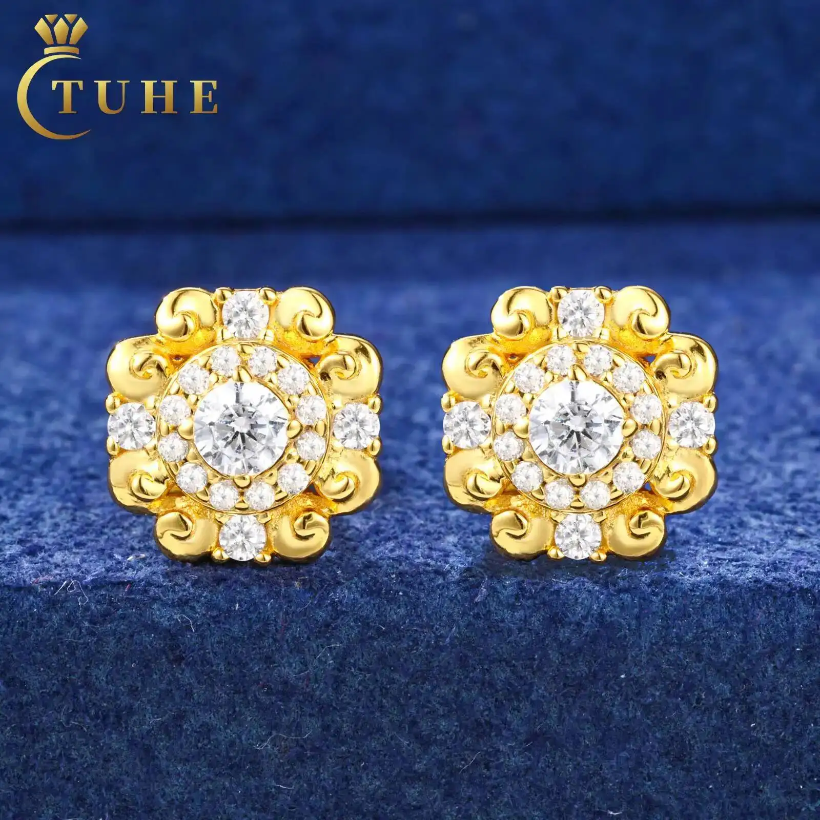 orecchini-hip-hop-di-lusso-con-diamanti-moissanite-vvs-placcati-in-oro-18k-charm-in-argento-sterling-925-orecchini-a-perno-a-forma-di-fiore-brillante