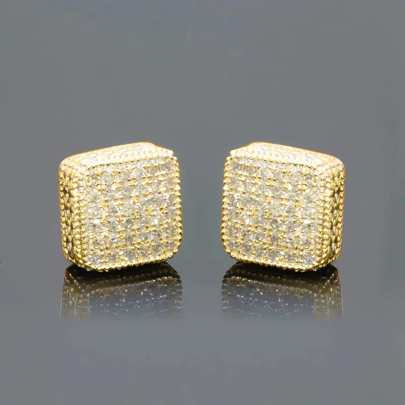Huitan Trendy Square Stud Earrings Lady Full Bling Iced Out Brilliant Cubic Zirconia Jewelry Fashion Women's Daily Wear Earrings