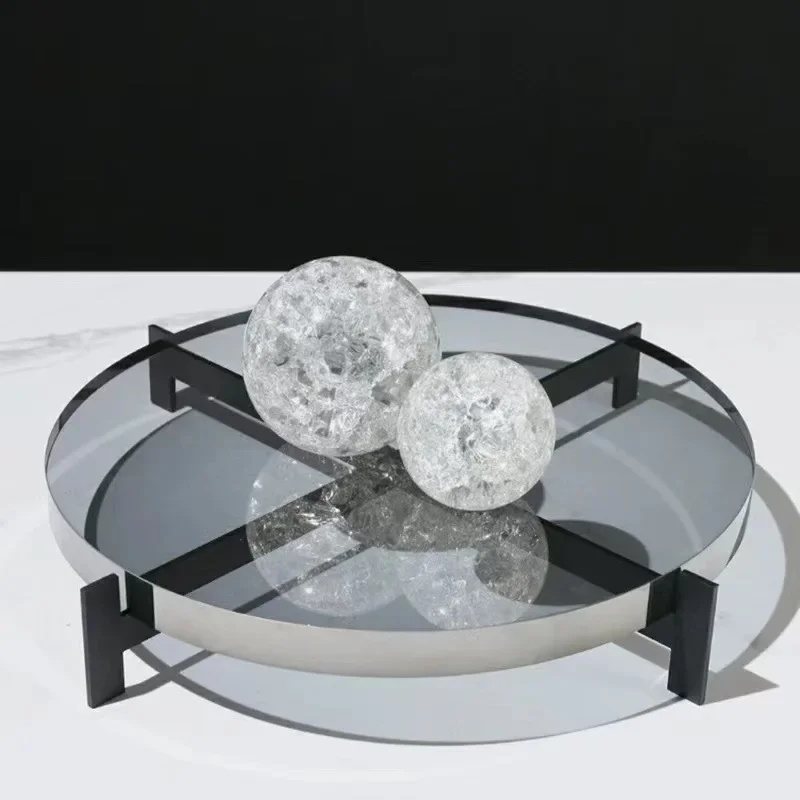 Modern light luxury, glass metal tray, model room exhibition hall crystal storage plate decoration, designer high-end ornament