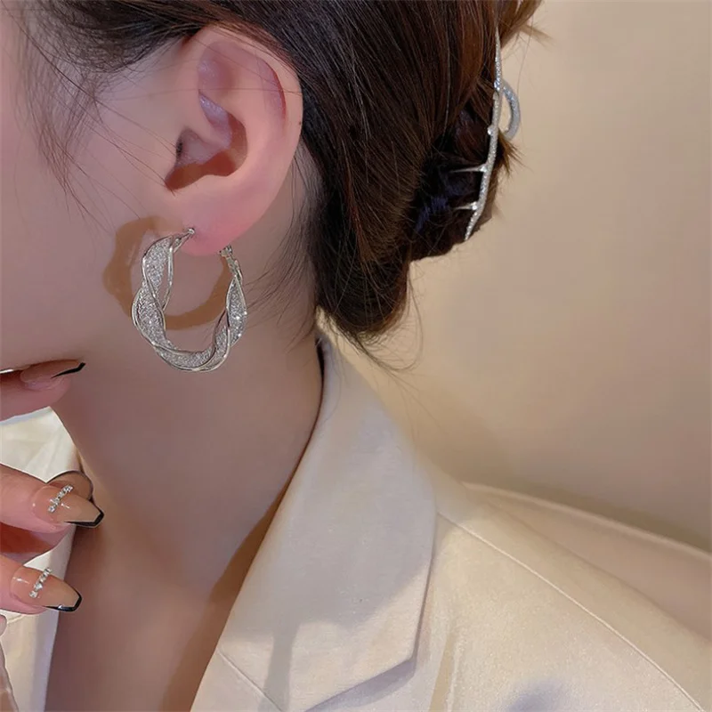 Minority Design Wrapped Metal Earrings For Women Korean Personalized Earrings image 2