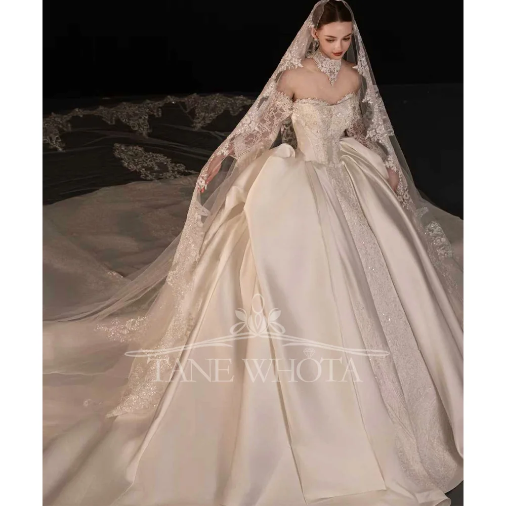 

Роскошное свадебное платье в форме сердца с длинными рукавами, вышитое бальное платье с блестками, настраиваемое, подходит для особых случаев