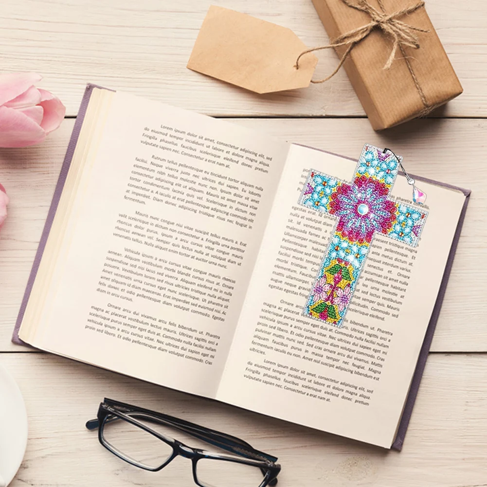 6Pcs Special Shape Cross 5D DIY Diamond Painting Bookmark Diamond Painting Bookmark Making Kit Diamond Art Bookmark with Pendant