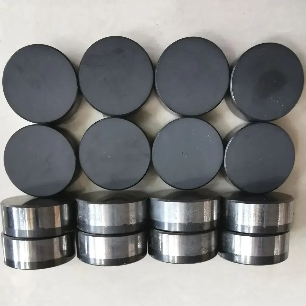 High Quality PDC Cutting Tools 1908 Spherical Round Hardness Diamond Oilfield PDC Cutters Pdc Inserts