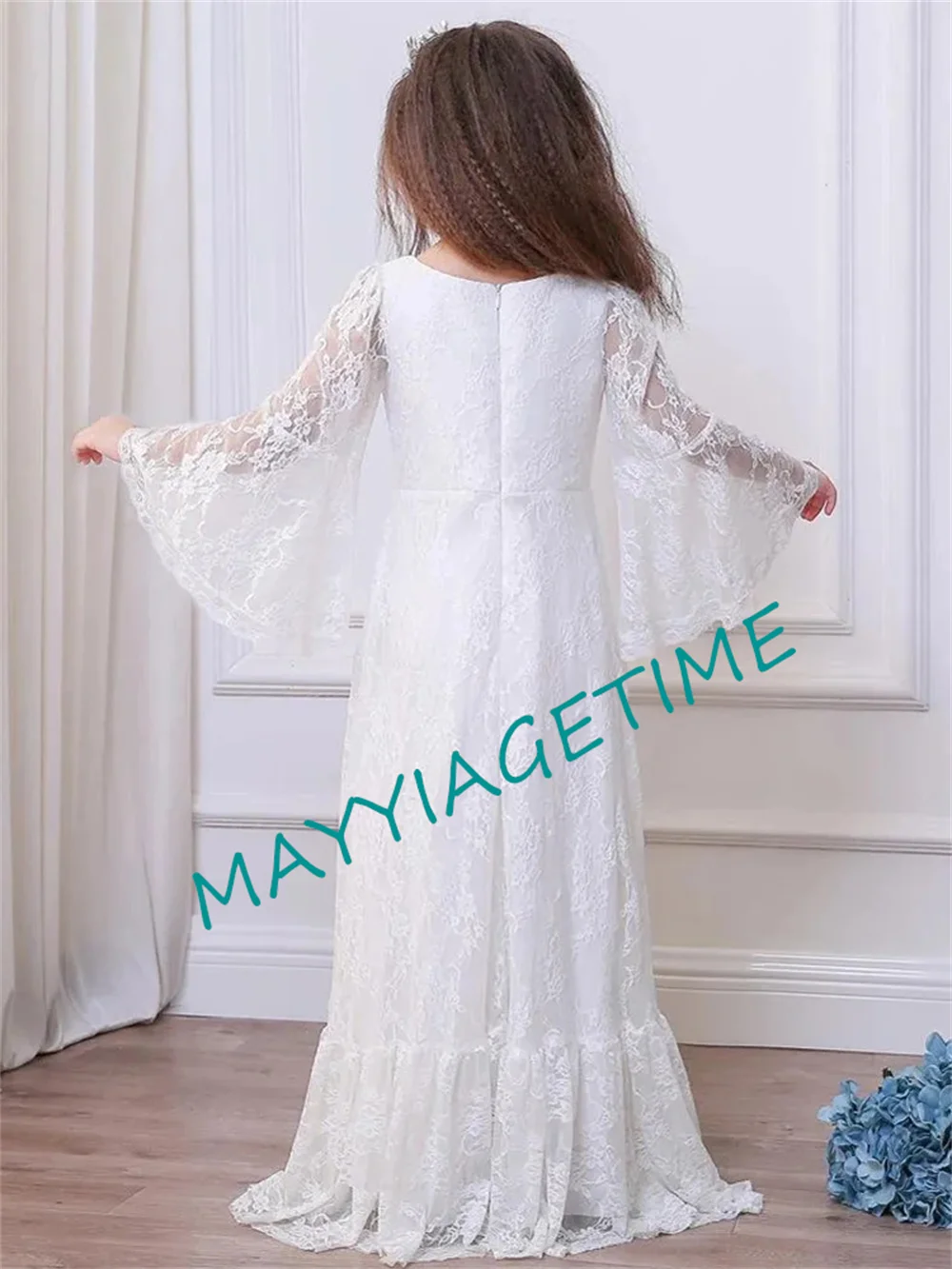 

Elegant Long Sleeve Lace Appliques Flower Girl Dresses Princes Ball Gown First Communion Prom Fashion