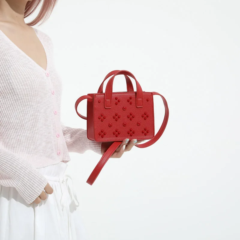 

​​2025 Spacious Crossbody Bag, Studded Shoulder Purse for Women, Large Capacity Shopping Tote, Fashion Top Handle Bag, Versatile