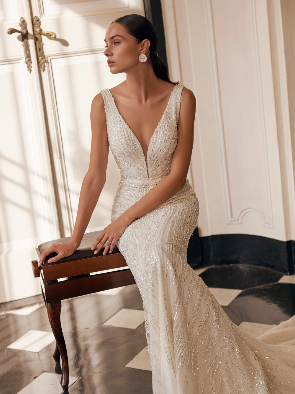 Robe de mariée sirène Sexy, dos nu, col transparent, perles scintillantes, abordable, délicate, personnalisée, vêtements pour femmes