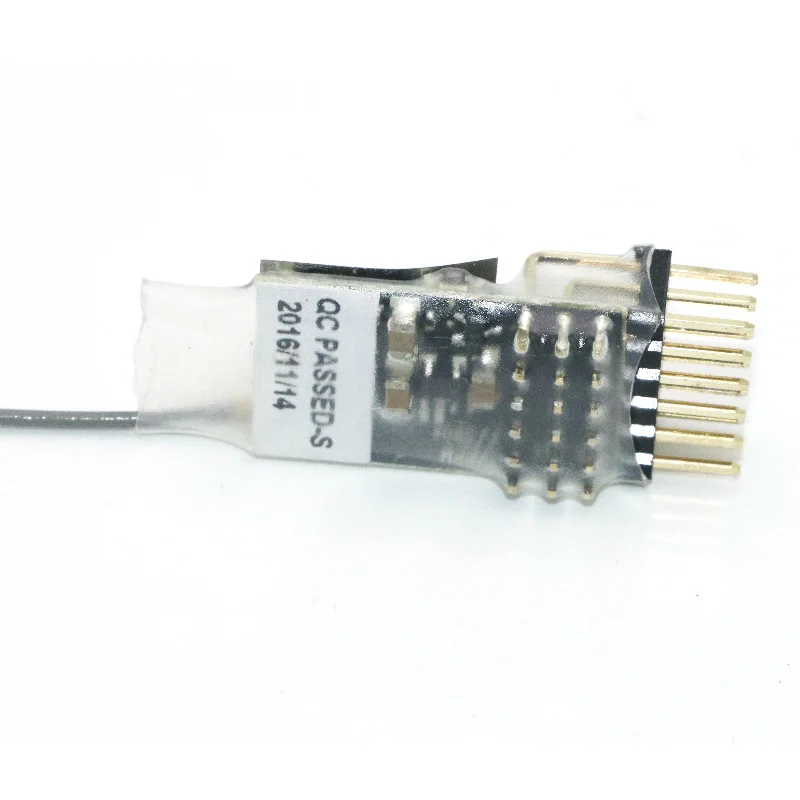 

Radiolink 2.4G 6CH RadioLink R6DS DSSS Receiver for AT9 AT9S AT10 II Transmitter RC 2.4G receiver for RC MODEL AIRPLANE