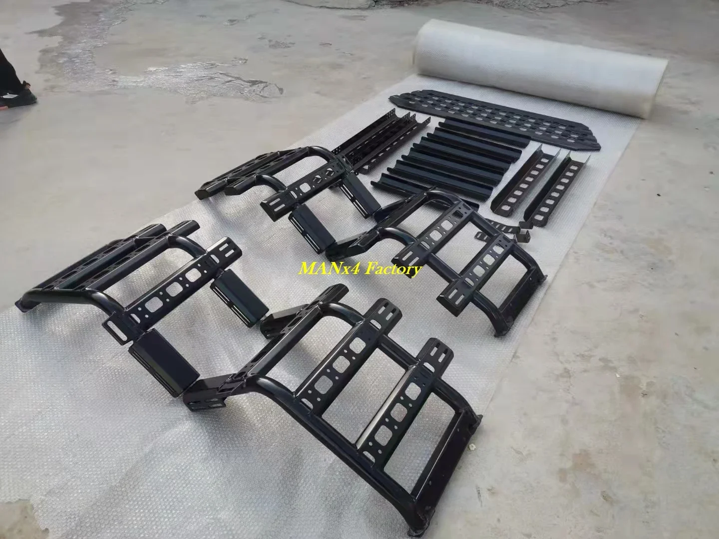 Slap-Up Adjustable Roll Bar Universal Bed Rack For Pickup Truck