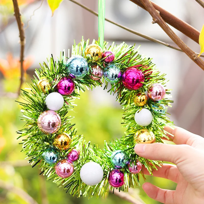 

Christmas Ball Flower Ring Door Hanging