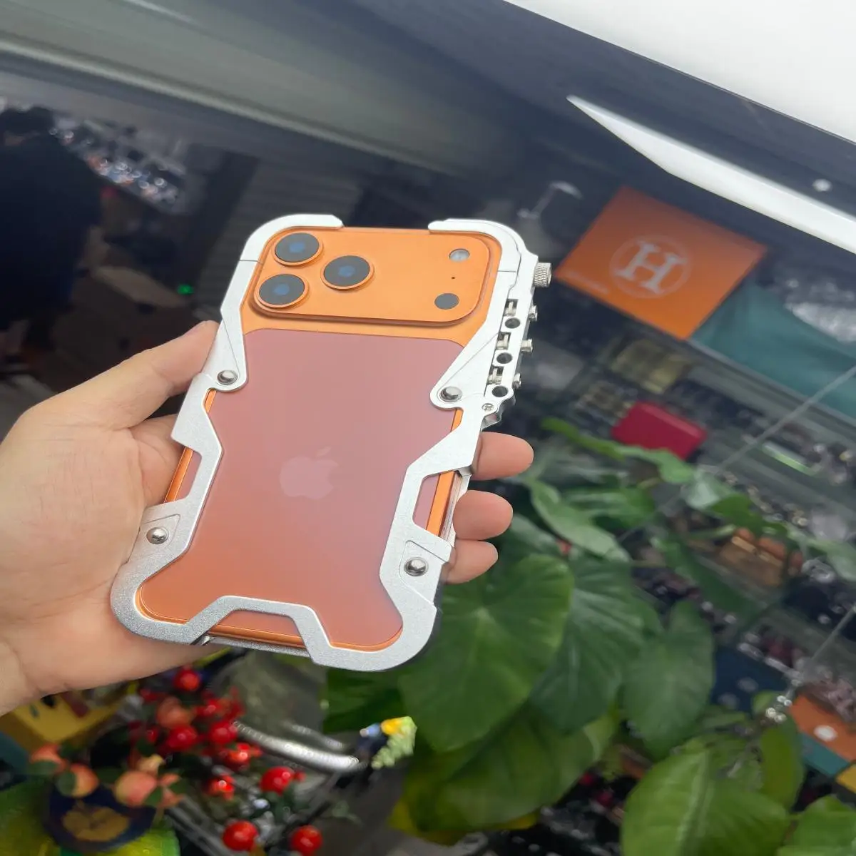 

Shockproof Metal Armored Heavy duty Bumper Case apply to iPhone 17 Pro Max 17 Pro 17 Original aluminum alloy shell