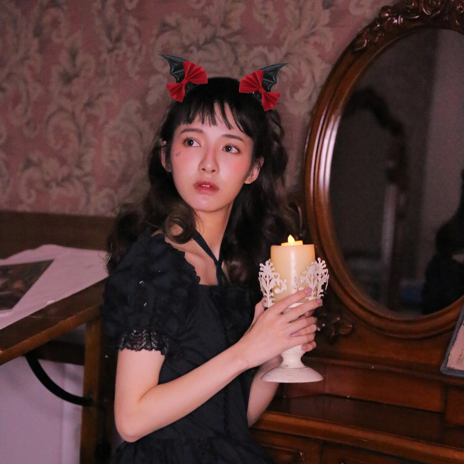 

2pcs Bat Wing Hair Clips for Women Girls Toddler Elegant Style Black Baby Accessories Barrettes Thin Hair Halloween