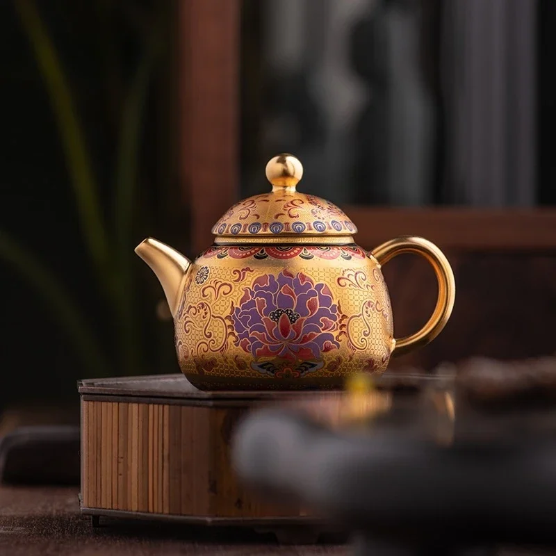 

200ml Noble Enamel Gilt Ceramic Teapot Peony Lotus Teapot Handmade Chinese Single Pot Kung Fu Tea Set Tea Pot Premium Gift Box