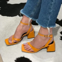 Women's Sandals Summer New Sexy Open-toe Buckle High Heels Fashion Green Clip Toe Zapatillas Mujer Comfortable Casual Shoes