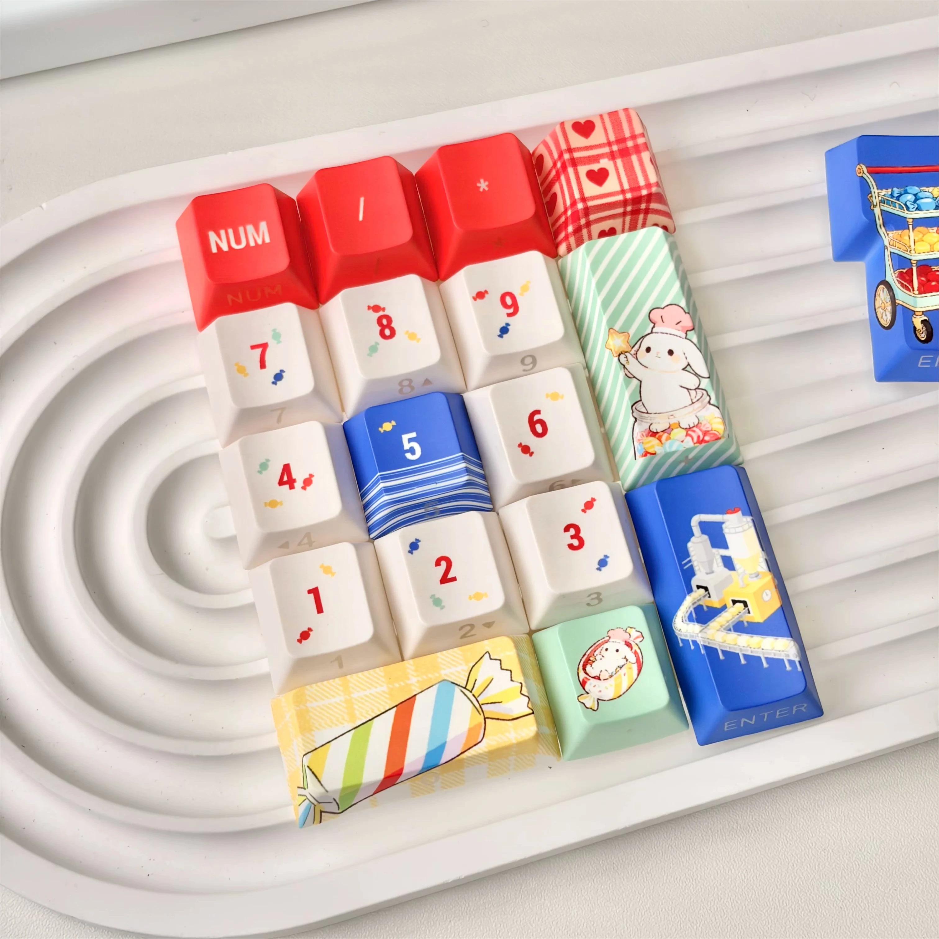 MAIMOOO Keycap Milk Candy Rabbit Keycap White Side Engraved Translucent Cherry Pbt Heat Sublimation Keycap