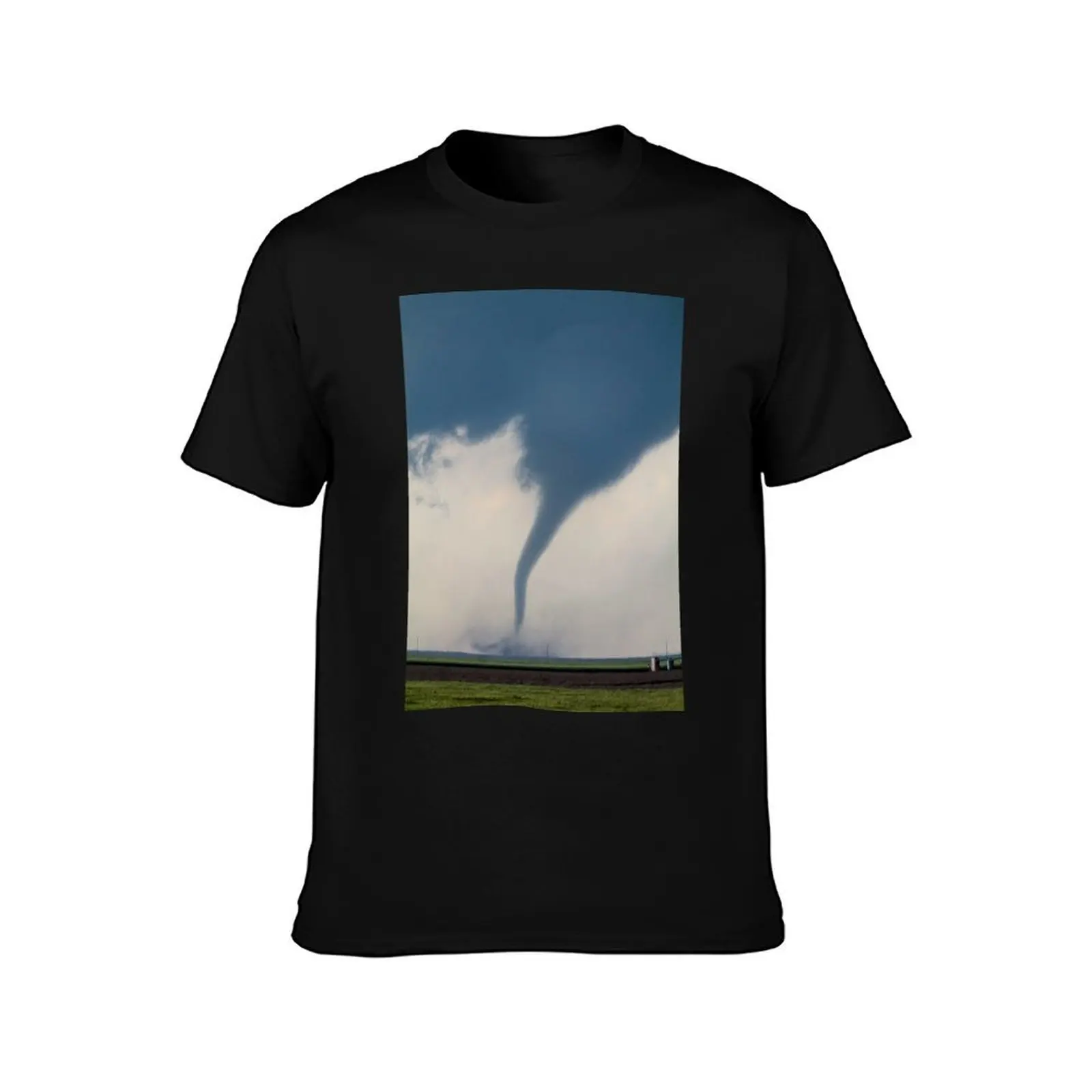 Tornado near Dodge City KS T-Shirt Basic Casual Short Sleeve Cotton Shirt T-Shirt