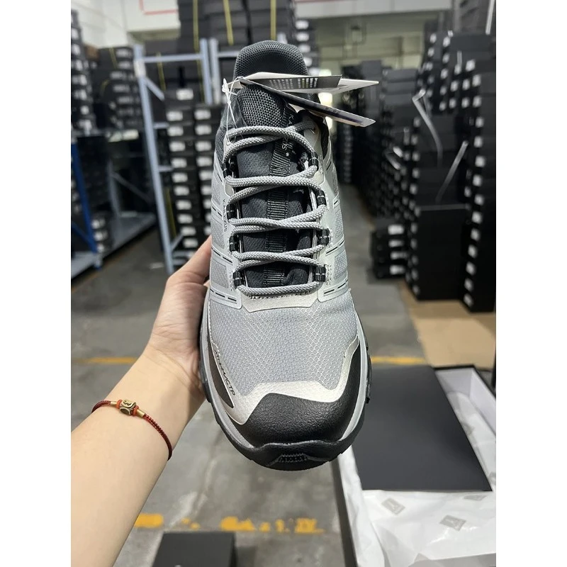 2025年ニューマウンテンシューズ メンズ 滑り止めハイキングシューズ 高級ブランド アウトドアトレイルランニングシューズ メンズ 通気性ウォーキングシューズ