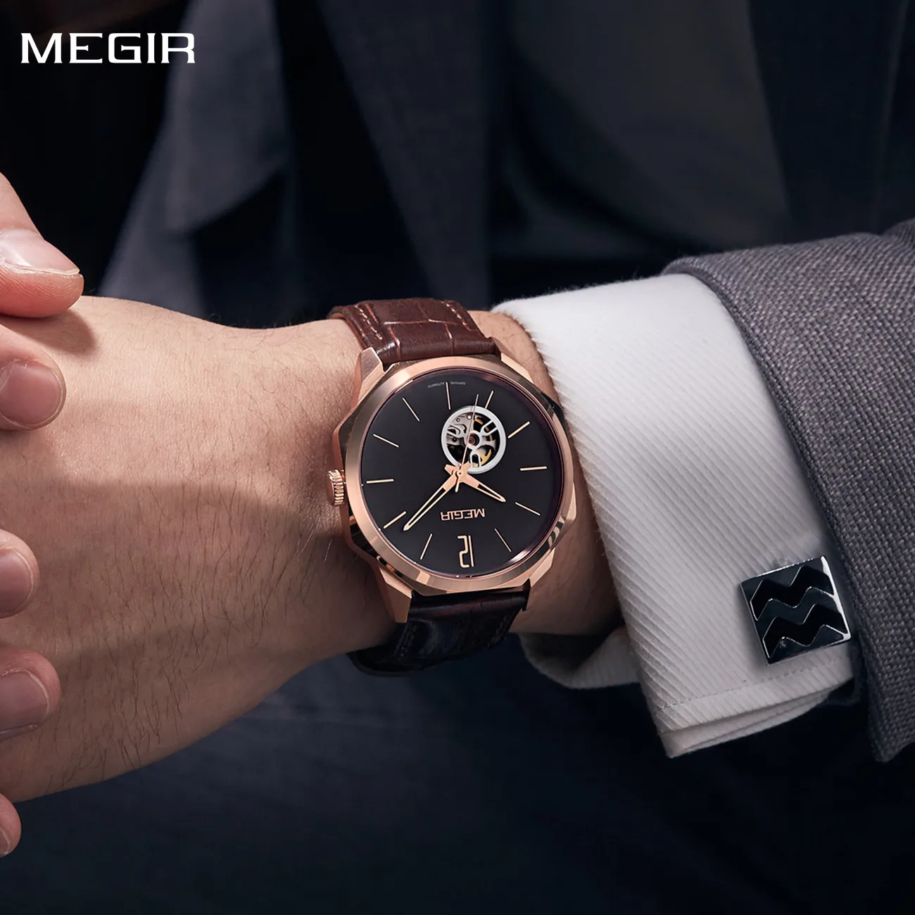 

MEGIR Retro Men's Wristwatch Luxury Automatic Mechanical Watches Leather Strap Sapphire 5ATM Waterproof Watch Relogio Masculino