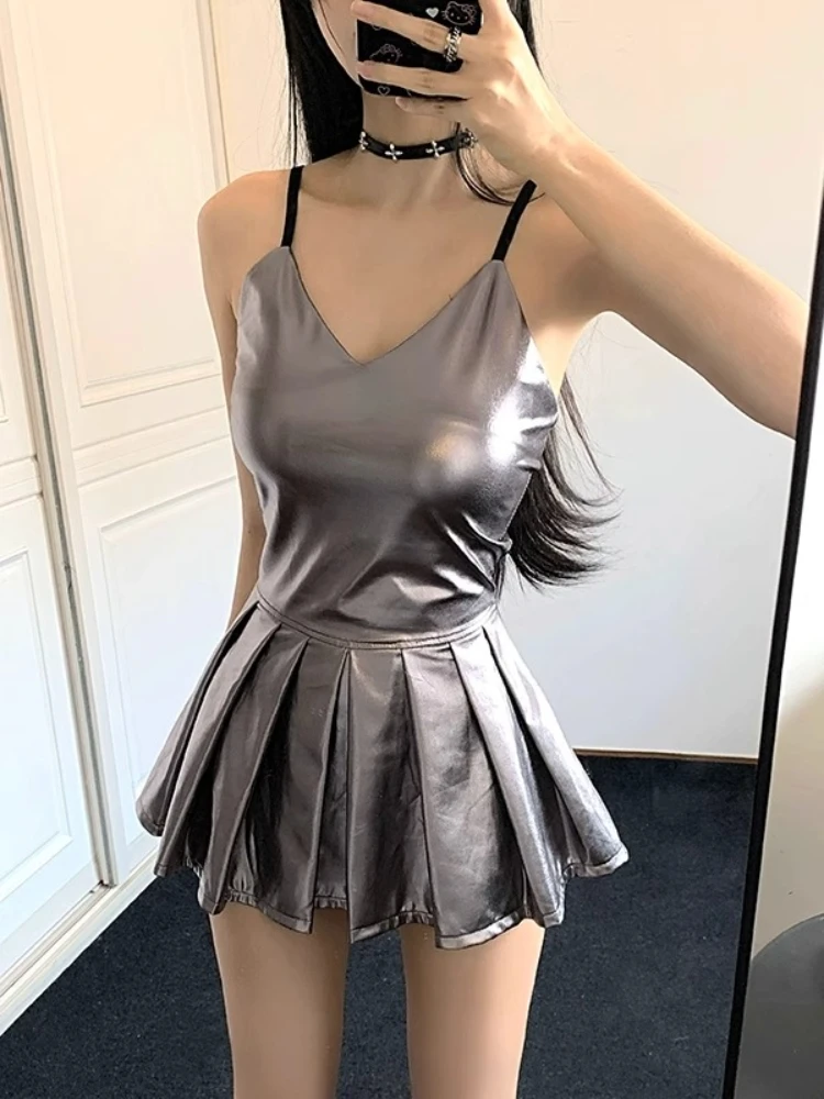 Sexy Women Skirt Technology Sense Halter Neck Vest Female Jumpsuit Layered Typhoon Hot Girl Dance Skirt Costume Chain Pants