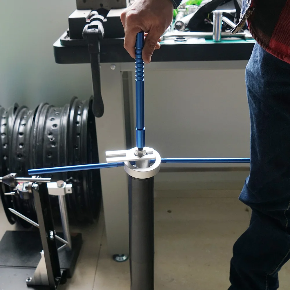 Motorcycle Fork Spring Compressor Repair Tool For KTM Enduro Yamaha Tenere BMW GS Honda Husqvarna Suzuki Kawasaki Suzuki Ducati