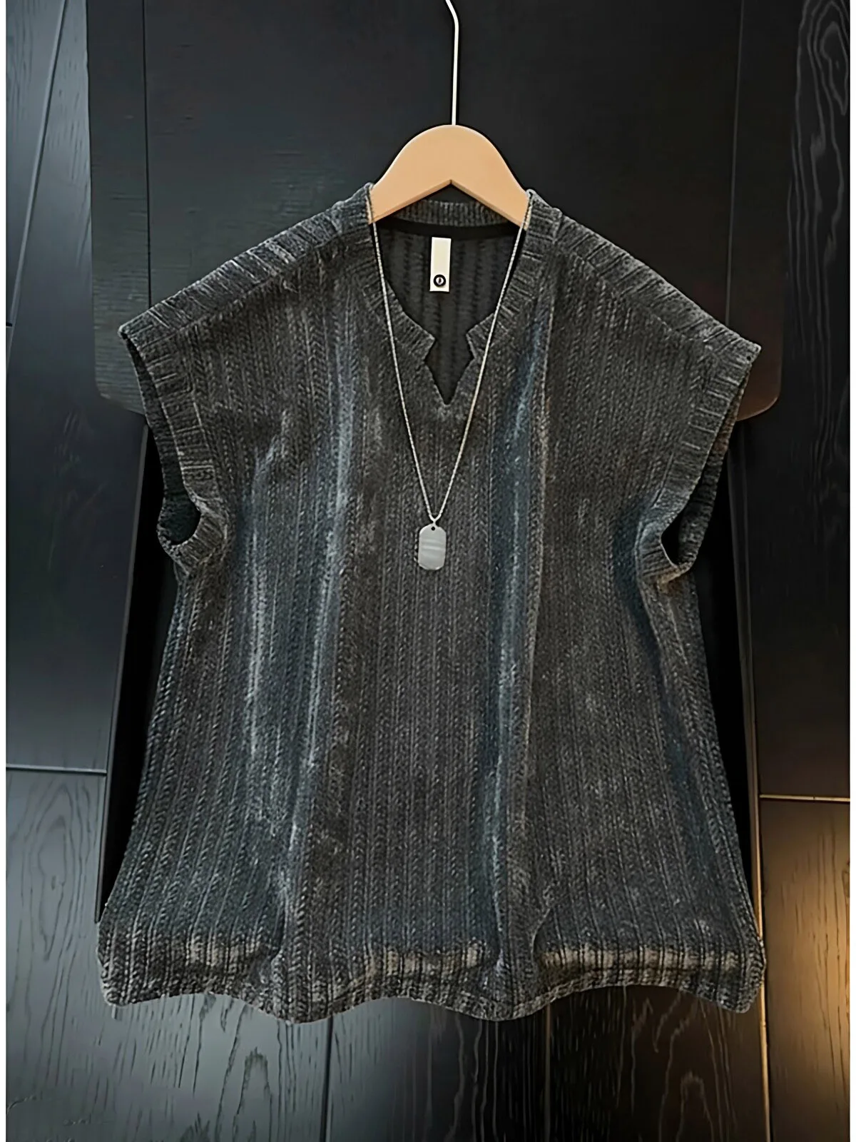 Gray Fishbone Pattern V-neck Ice Silk Vest Men's Summer Loose Sleeveless T-shirt Quick-drying Breathable Sports Shoulder Pad