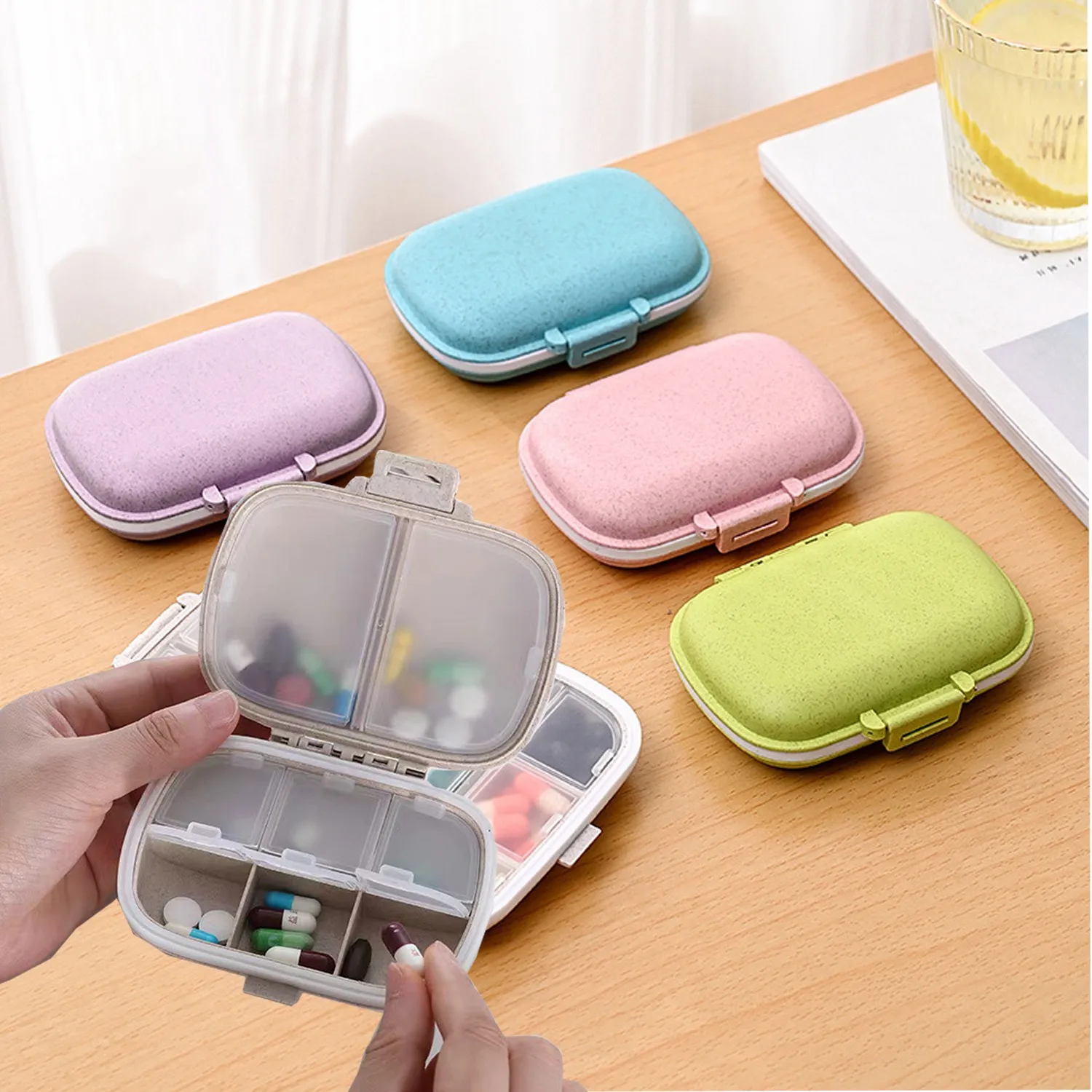 Portable 8-cell Sealed Medicine Box  Moisture-proof One Week Pill Box Packaging and Storage Box Medication Is Clear At A Glance