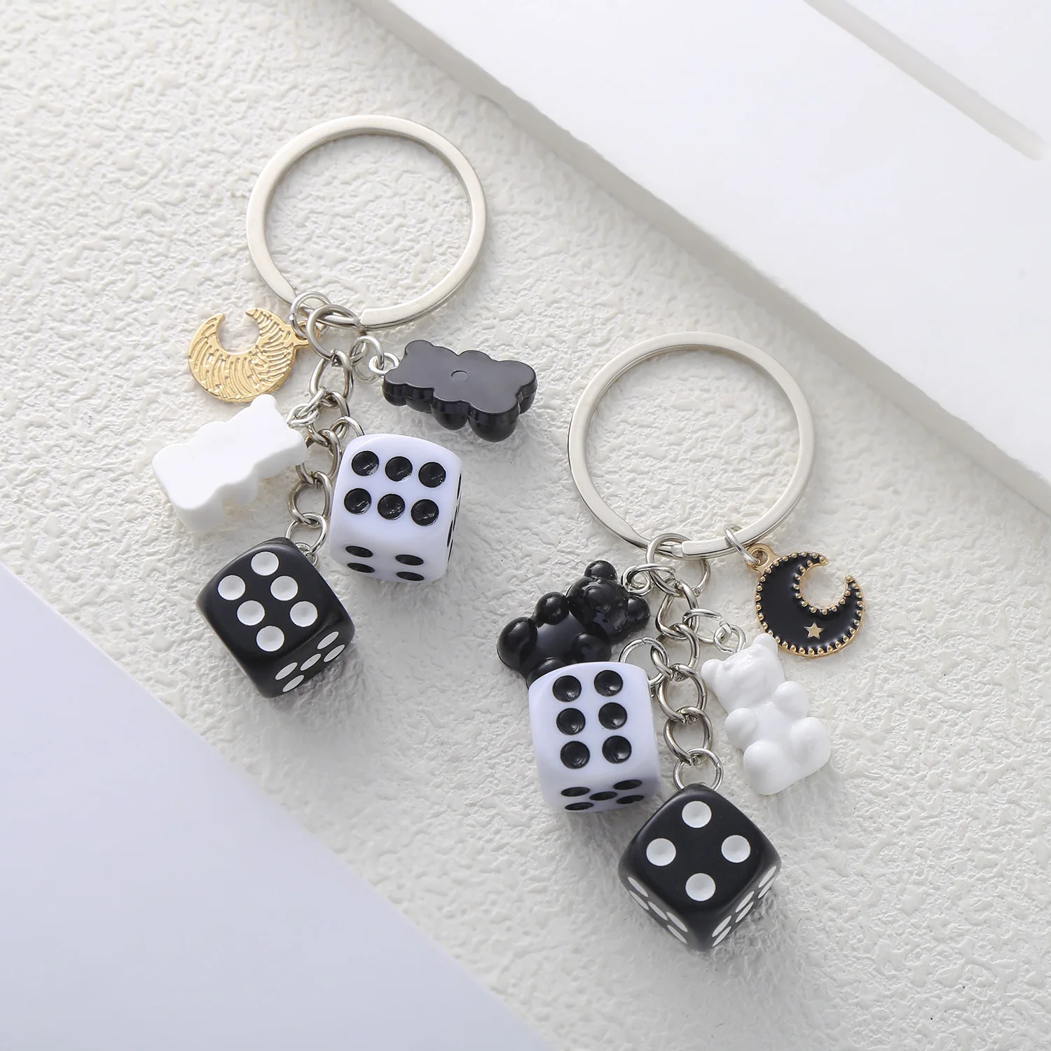 Lucky Dice Keychain Harajuku Black White Bear Crescent Keyring For Women Men Backpack Pendant Jewelry Fashion Accessories Gift