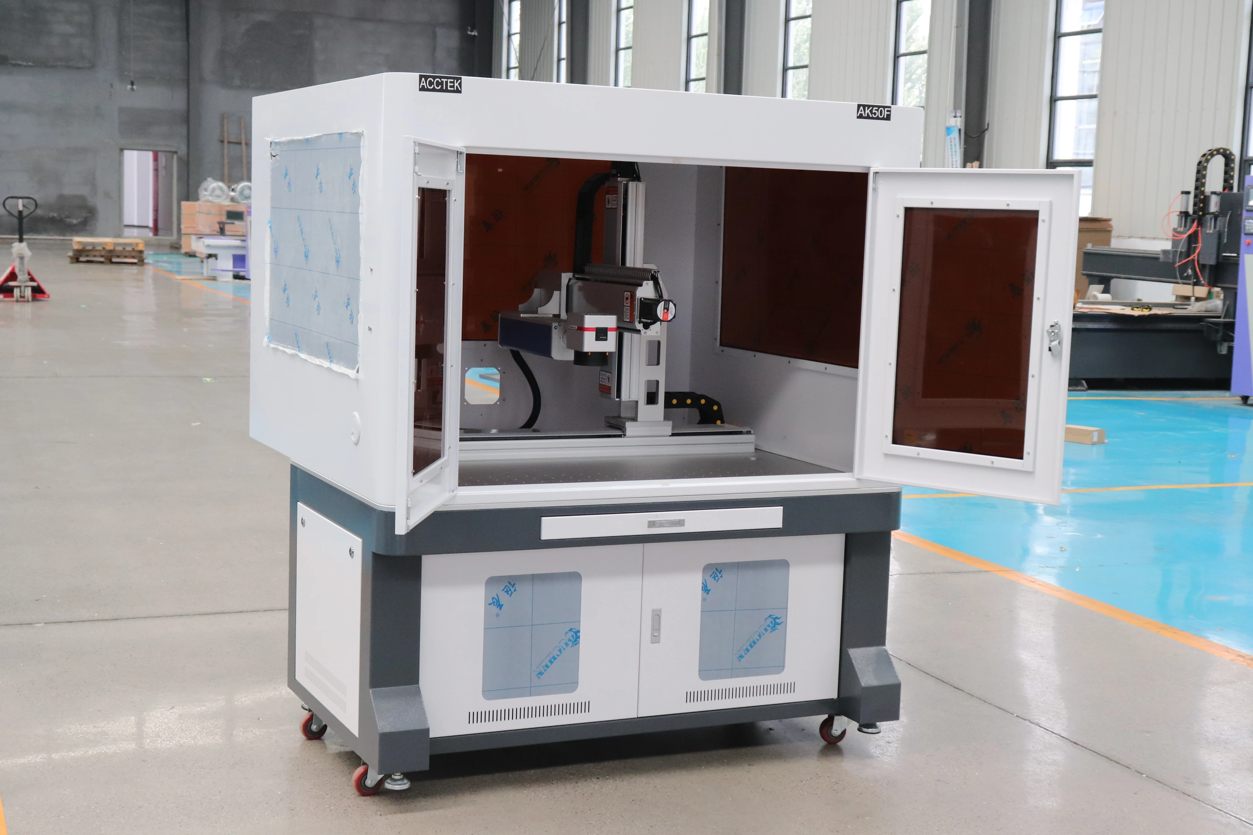 Large Format AK6090F 600*900mm Fiber Laser Marking Machine for Stainless Steel Brass