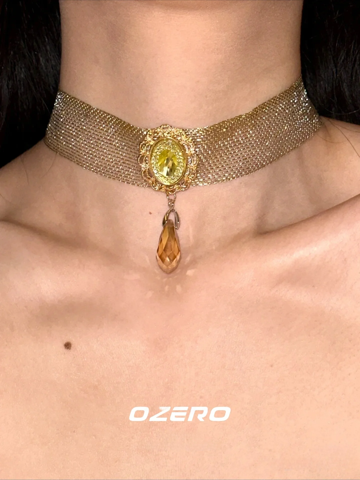 

Элегантное винтажное золотое колье-чокер в придворном стиле, модные ювелирные украшения для женщин, однослойное, эксклюзивно онлайн, с индивидуальной упаковкой