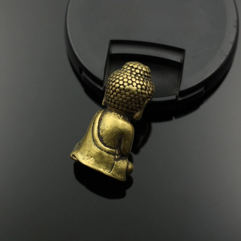 Solid small Buddha statue brass cute creative ornaments small ornaments travel desktop pendant car