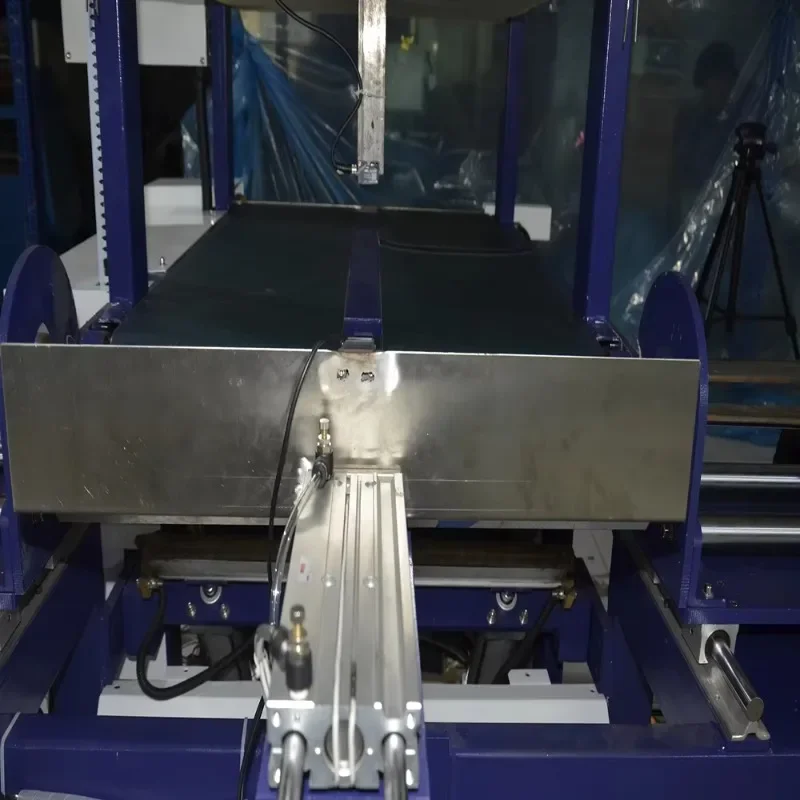 Industrial Pillow Vacuum Packaging Machine Duvet Compressing Rolling Packing Machine