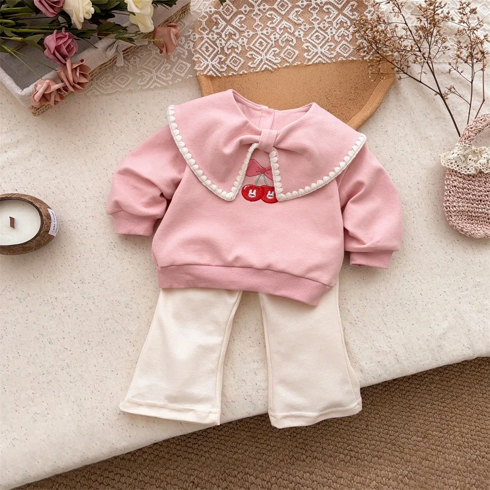 

2024 Autumn Baby Girls 2PCS Clothes Set Cotton Knotbow Lapel Cherry Embroidery Pullovers Solid Pants Suit Toddler Girl Outfit