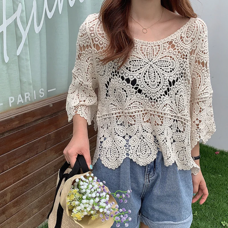 Crochet Lace Top Floral Cut-out Crochet Shawl Open-stitch Cropped Top Spring Summer Beach Boho Chic Resort Outfit