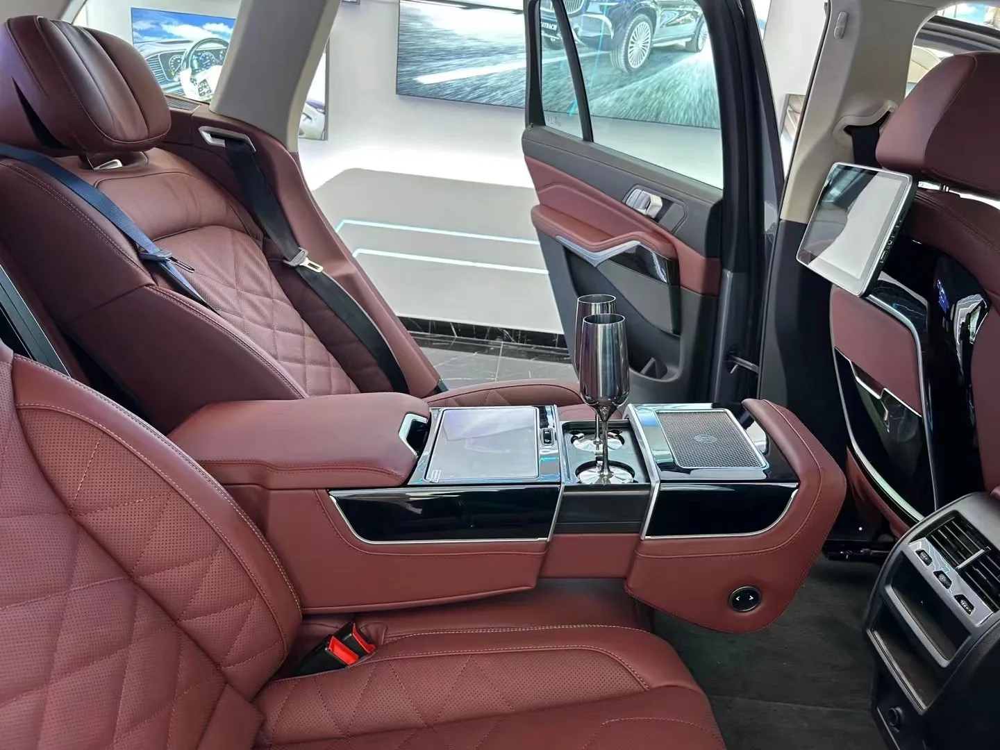 Luxuriöses Innen-Upgrade-Zubehör mit Rücksitzen für die X5-Modifikation