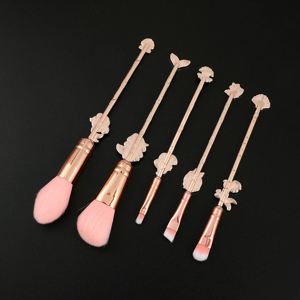 5Pcs/Set Disney Cartoon Character Eyebrow Pencil Blush Brushes Q Version Cute Little Mermaid Madam Kawaii Cosmetic Brush