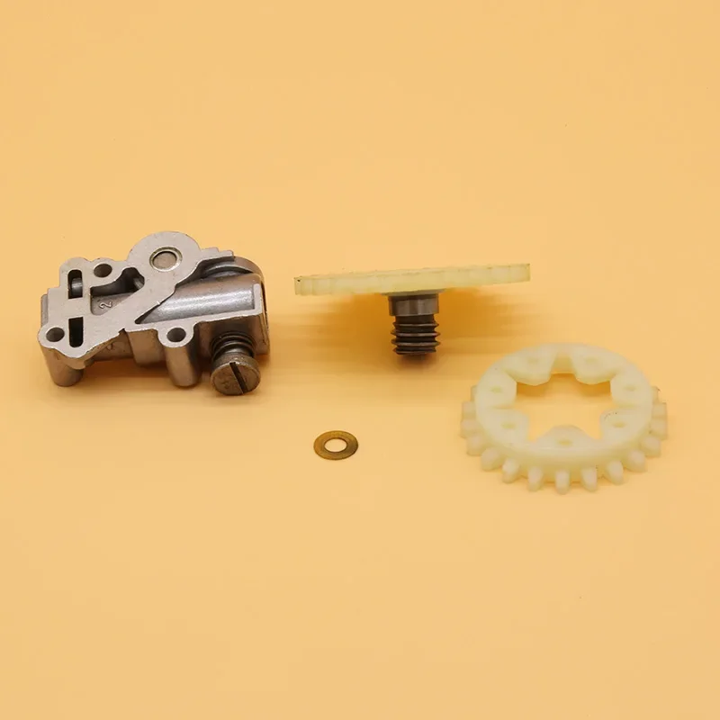 Oil Pump Worm Gear Oiler Spur Wheel Fit For STIHL MS380 MS381  Garden Chainsaw Tool Parts