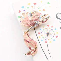 New Fashion Personality Pink Bird Brooch Ladies Pin Accessory Corsage Gift